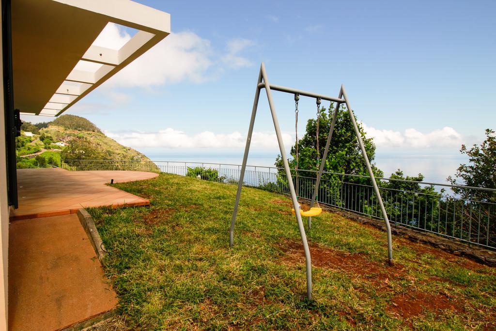 Cottage Ocean View Porto Moniz Exterior photo